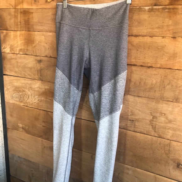 NWOT OUTDOOR VOICES LEGGINGS medium - Picture 1 of 3